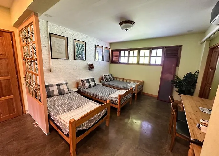 T-house Bkk 2floors Near Bts With Swimming Pool And Free Wifi バンコク都