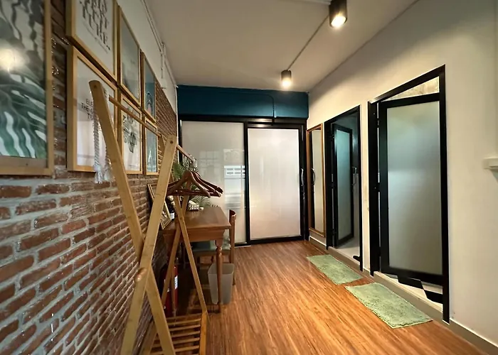 T-house Bkk 2floors Near Bts With Swimming Pool And Free Wifi バンコク都